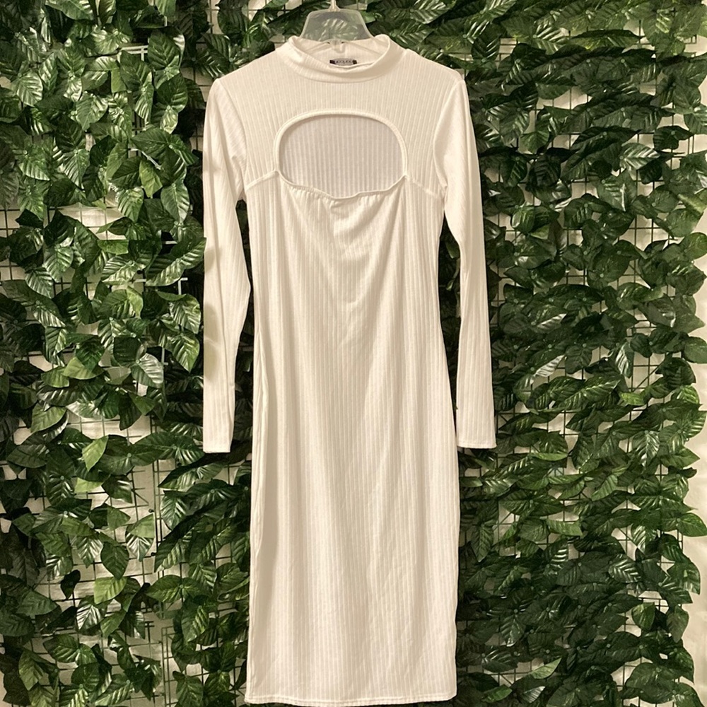 Boohoo long sleeve White midi Dress